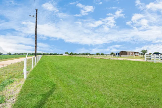 $160,000 | 801 Williams Road, East Bernard, TX 77435