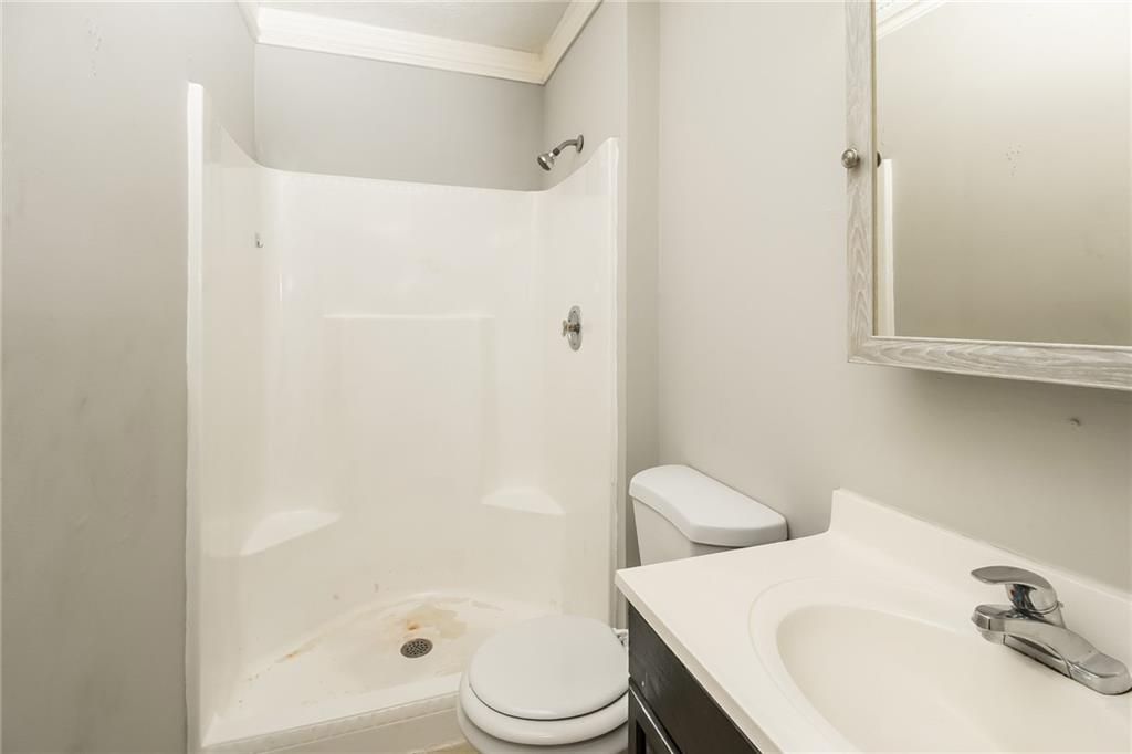 3864 McGill Lane Decatur, GA 30034 - Photo 14 of 25 a bathroom with a sink and toilet