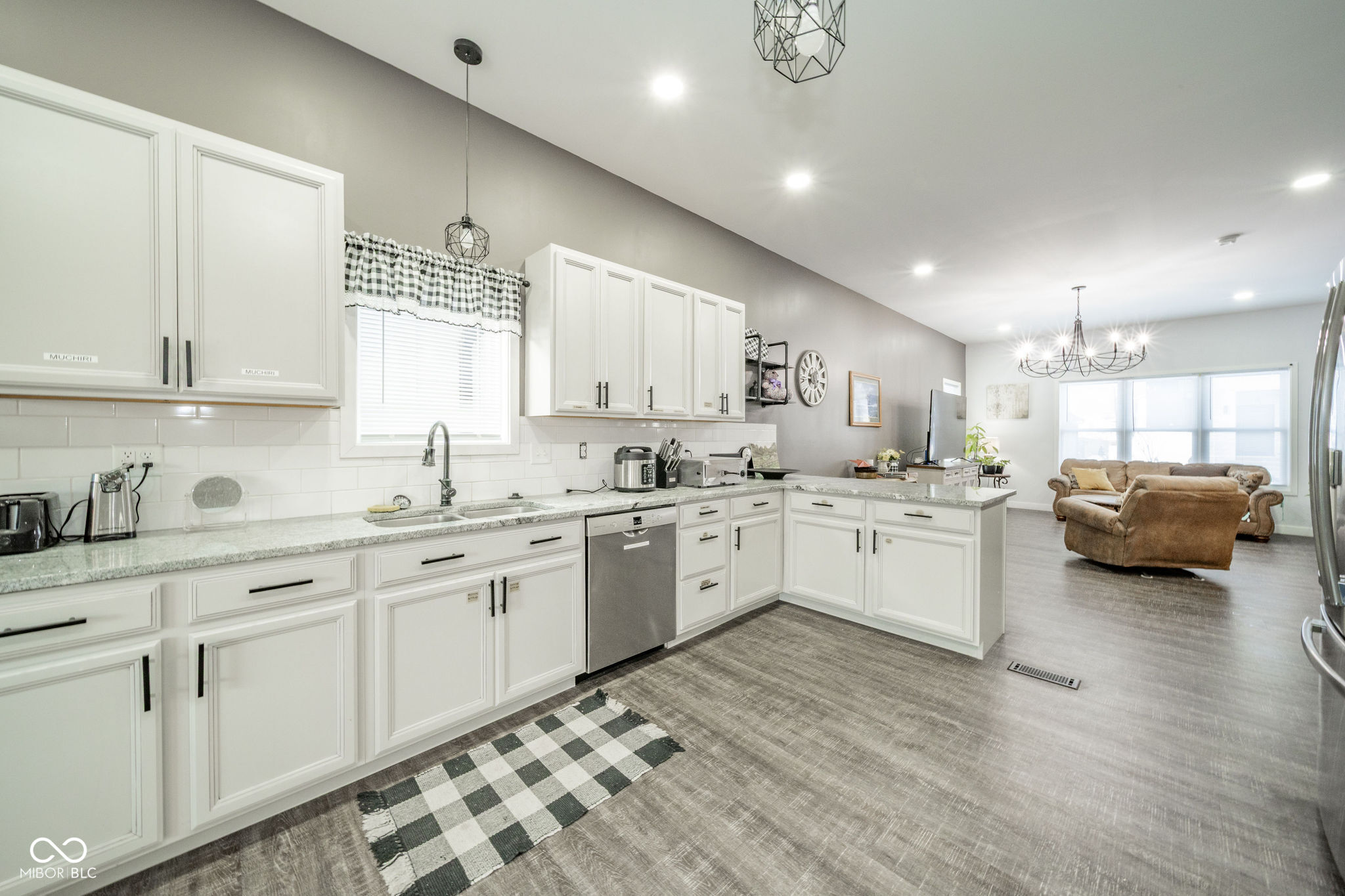 1107 North Hamilton Avenue Indianapolis, IN 46201 - Photo 17 of 73