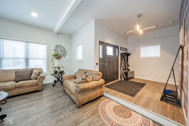 $480,000 | 1107 North Hamilton Avenue, Indianapolis, IN 46201