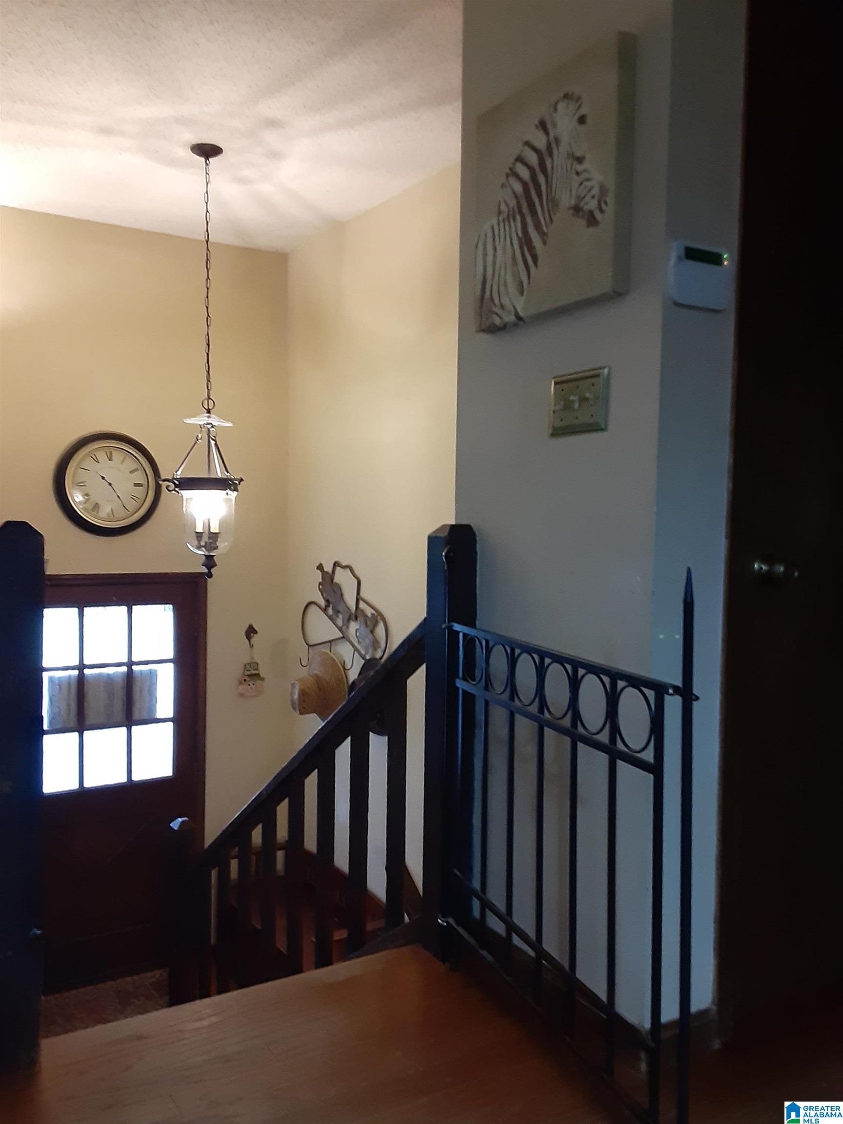 2727 Ray Way Birmingham, AL 35235 - Photo 4 of 34