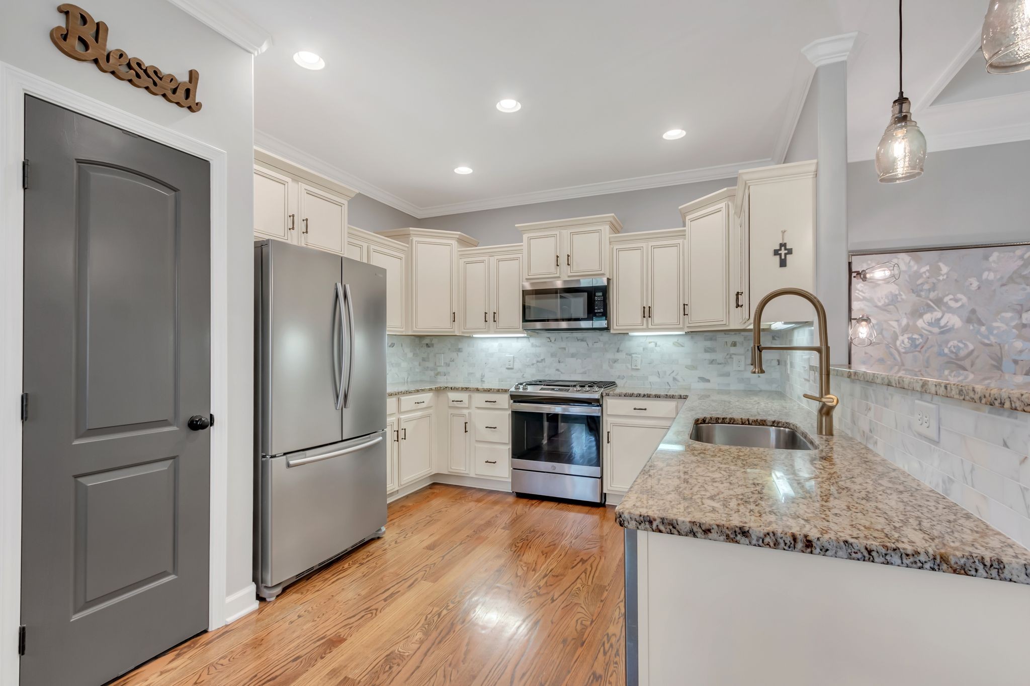 1092 Golf View Way Spring Hill, TN 37174 - Photo 11 of 31 Gallery Image 11