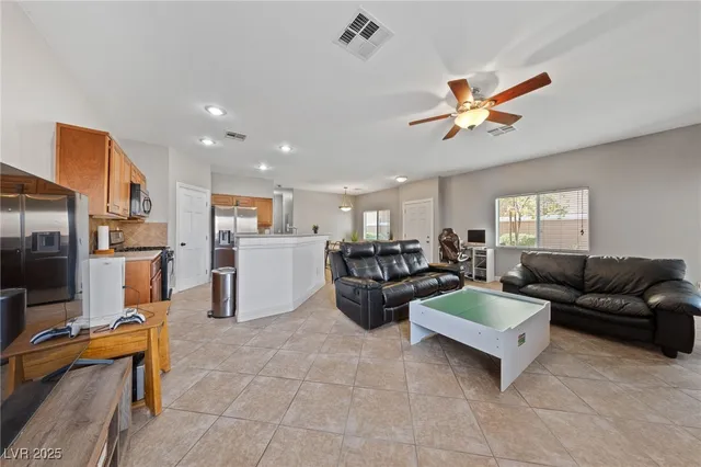 $364,900 | 9068 Bushy Tail Avenue, Unit 103, Las Vegas, NV 89149