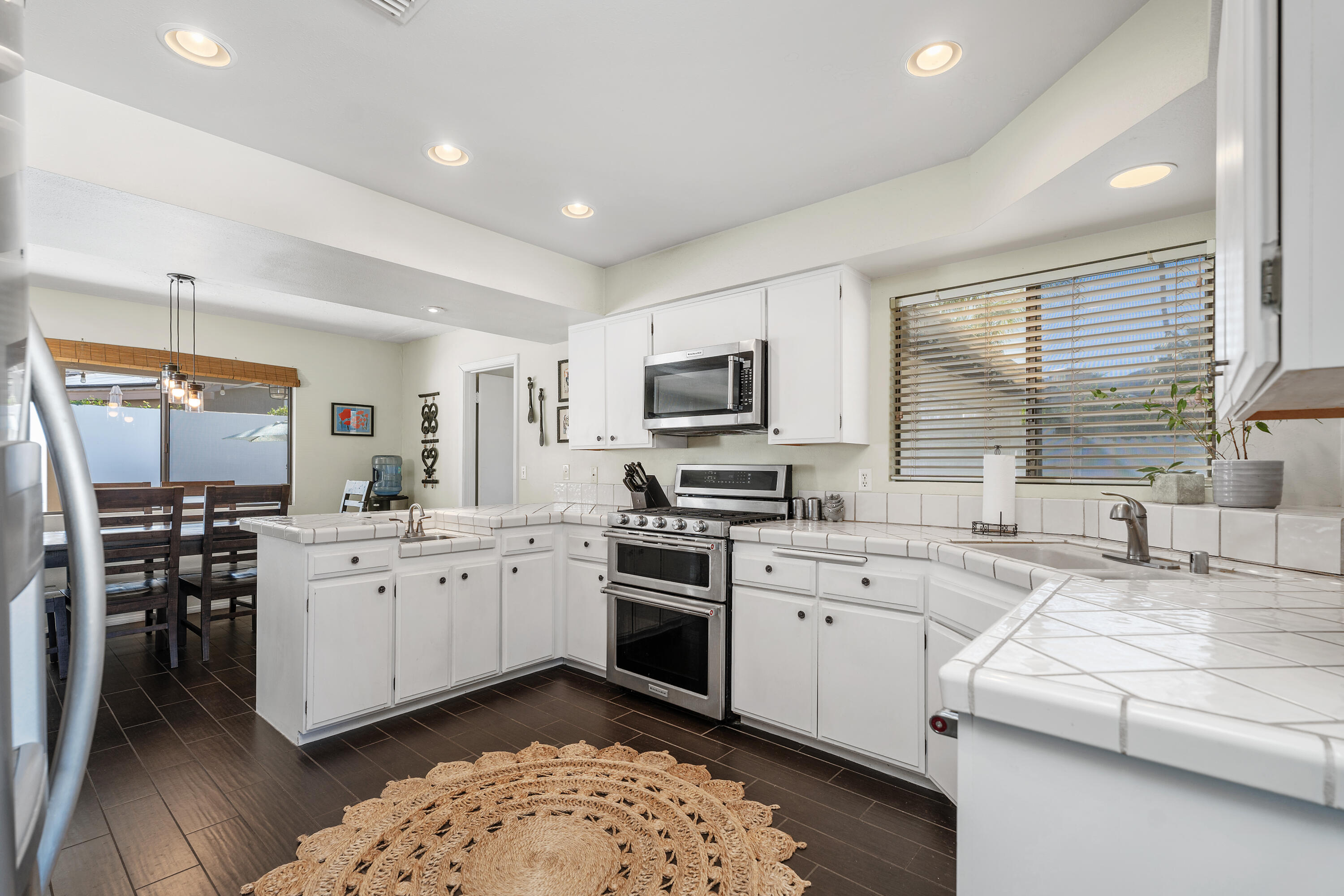 73915 Mountain View Avenue Palm Desert, CA 92260 - Photo 15 of 35 14_11930717_184241_184241-EI-114