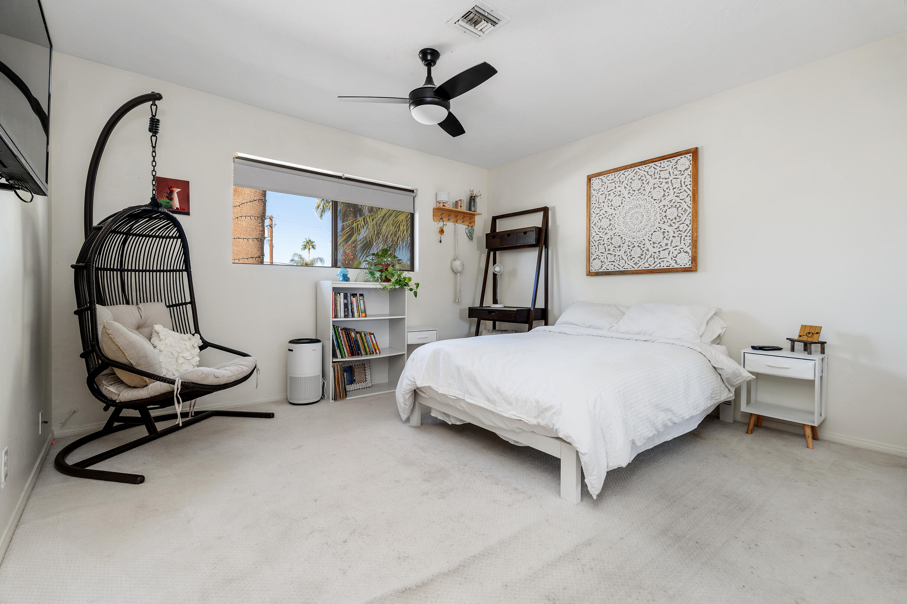 73915 Mountain View Avenue Palm Desert, CA 92260 - Photo 20 of 35 19_11930722_184241_184241-EI-119