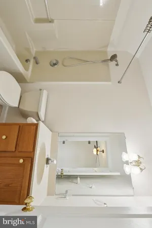 $879,900 | 308 Detjen Drive, Hockessin, DE 19707