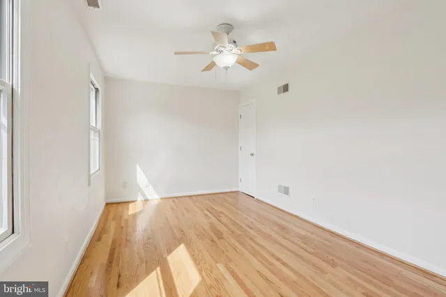 $879,900 | 308 Detjen Drive, Hockessin, DE 19707