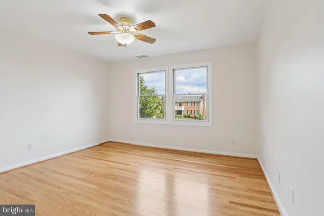 $879,900 | 308 Detjen Drive, Hockessin, DE 19707