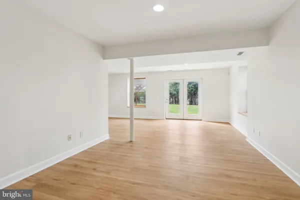 $879,900 | 308 Detjen Drive, Hockessin, DE 19707