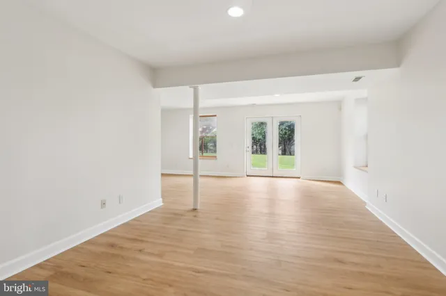 $879,900 | 308 Detjen Drive, Hockessin, DE 19707