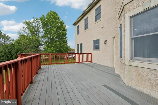 $879,900 | 308 Detjen Drive, Hockessin, DE 19707