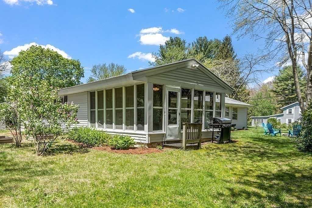 2 Howard Road Chelmsford, MA 01824 - Photo 28 of 32