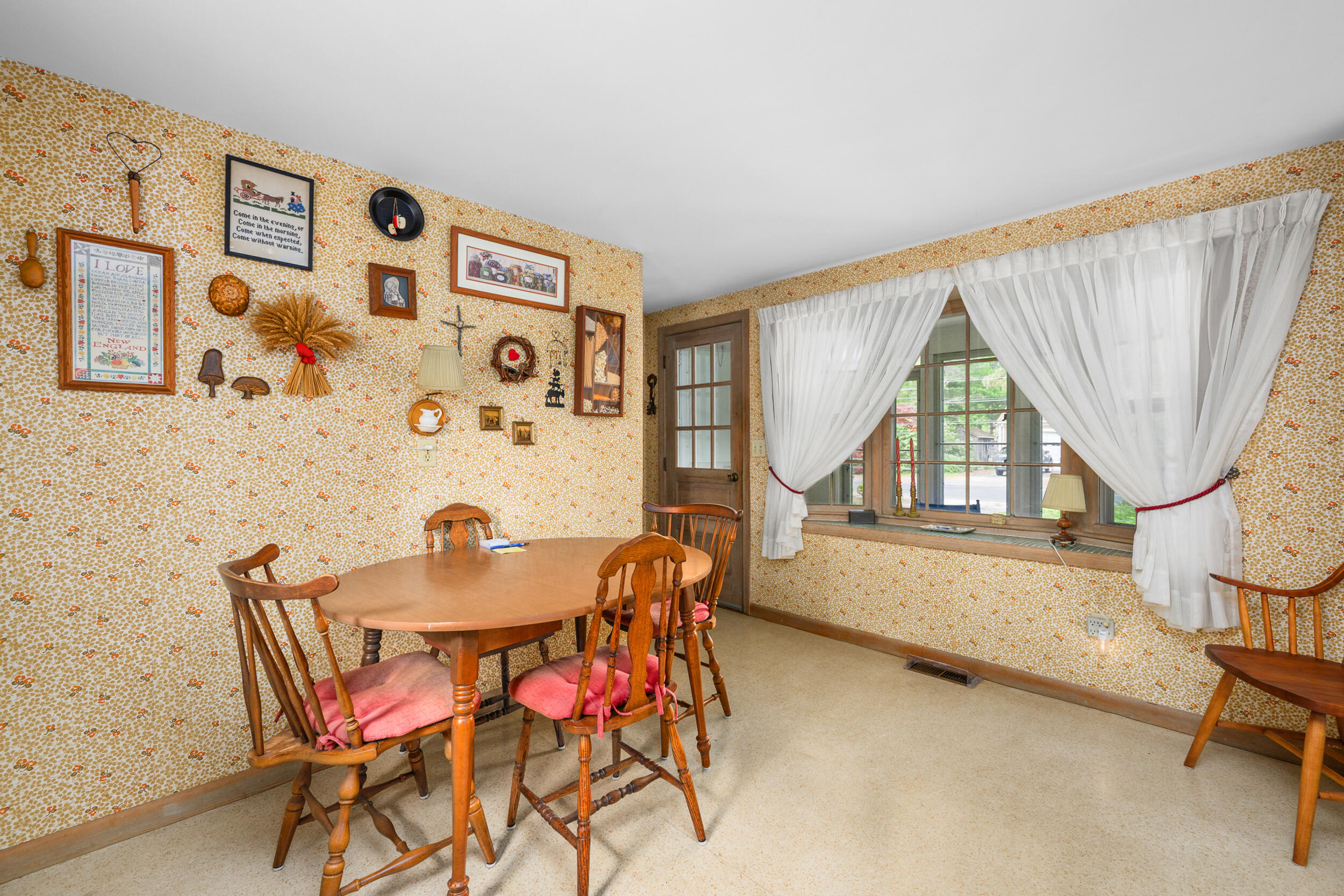 59 Beverly Road West Yarmouth, MA 02673 - Photo 22 of 33 a dining room with furniture and a window