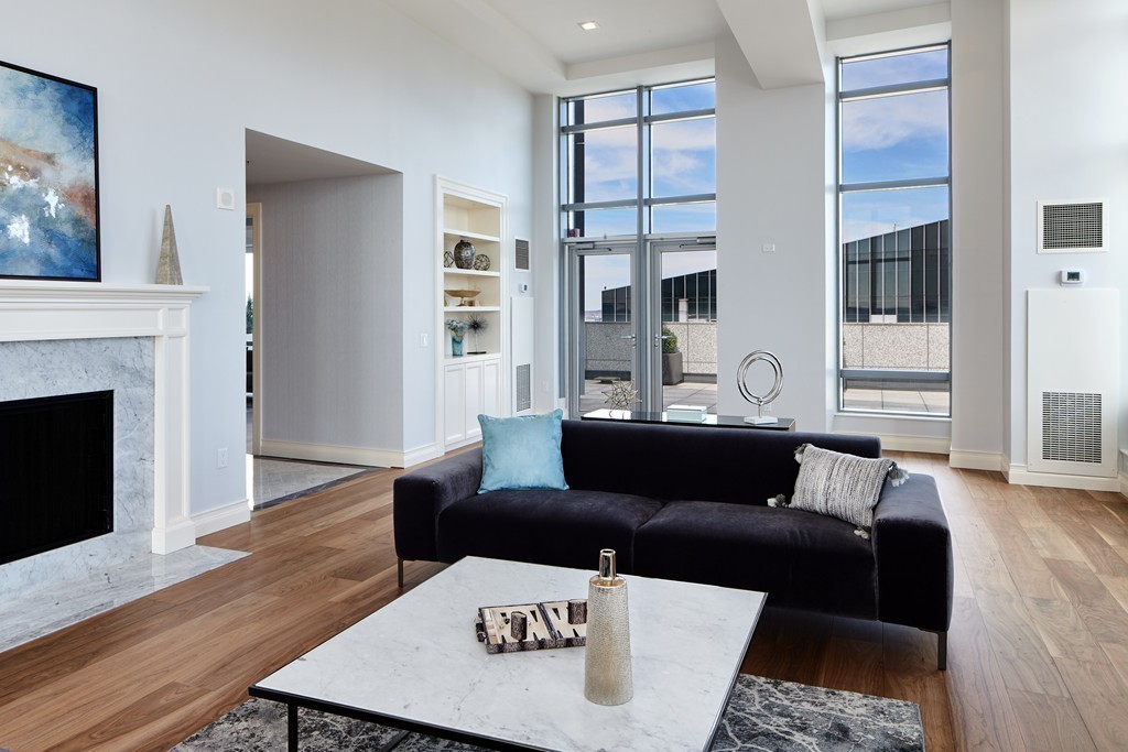 2 Avery Street, Unit PH2B Boston, MA 02111 - Photo 8 of 30