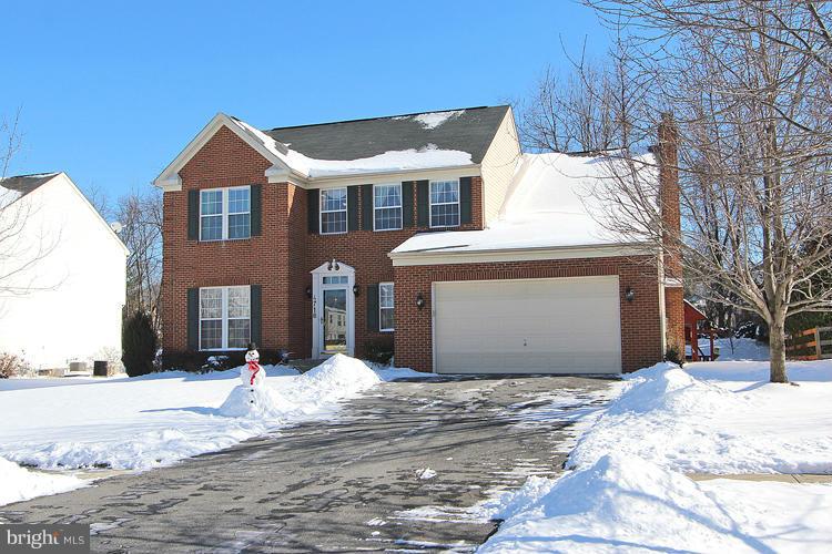4716 Brightwood Road Olney, MD 20832 - Photo 1 of 30 Exterior (Front)