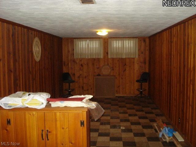 1428 Evanston Road Cleveland, OH 44124 - Photo 14 of 17 Rec Room