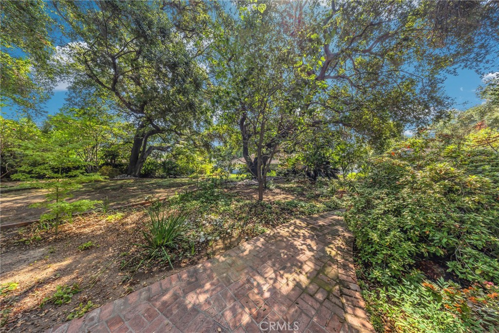 827 Hampton Road Arcadia, CA 91006 - Photo 25 of 37 a view of outdoor space with a yard