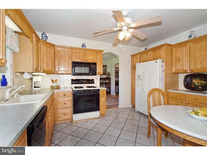 1212 Ellston Road Havertown, PA 19083 - Photo 7 of 16 Kitchen