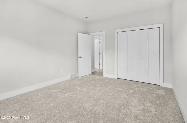 $449,900 | 605 Valley Pointe Drive, Schenectady, NY 12309