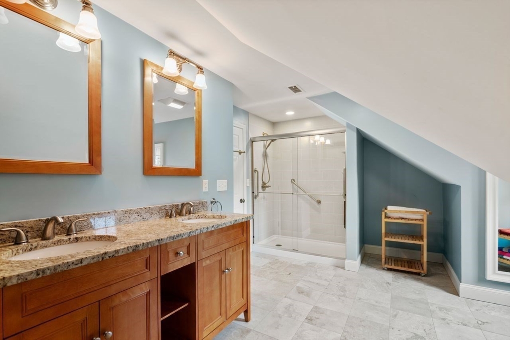 17 Joshua Jethro Road Harwich, MA 02645 - Photo 28 of 40