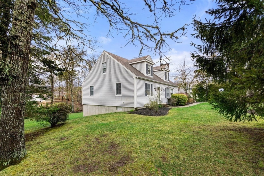 17 Joshua Jethro Road Harwich, MA 02645 - Photo 36 of 40