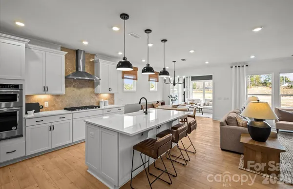 $819,764 | 9355 Moss Plantation Avenue Northwest, Concord, NC 28027