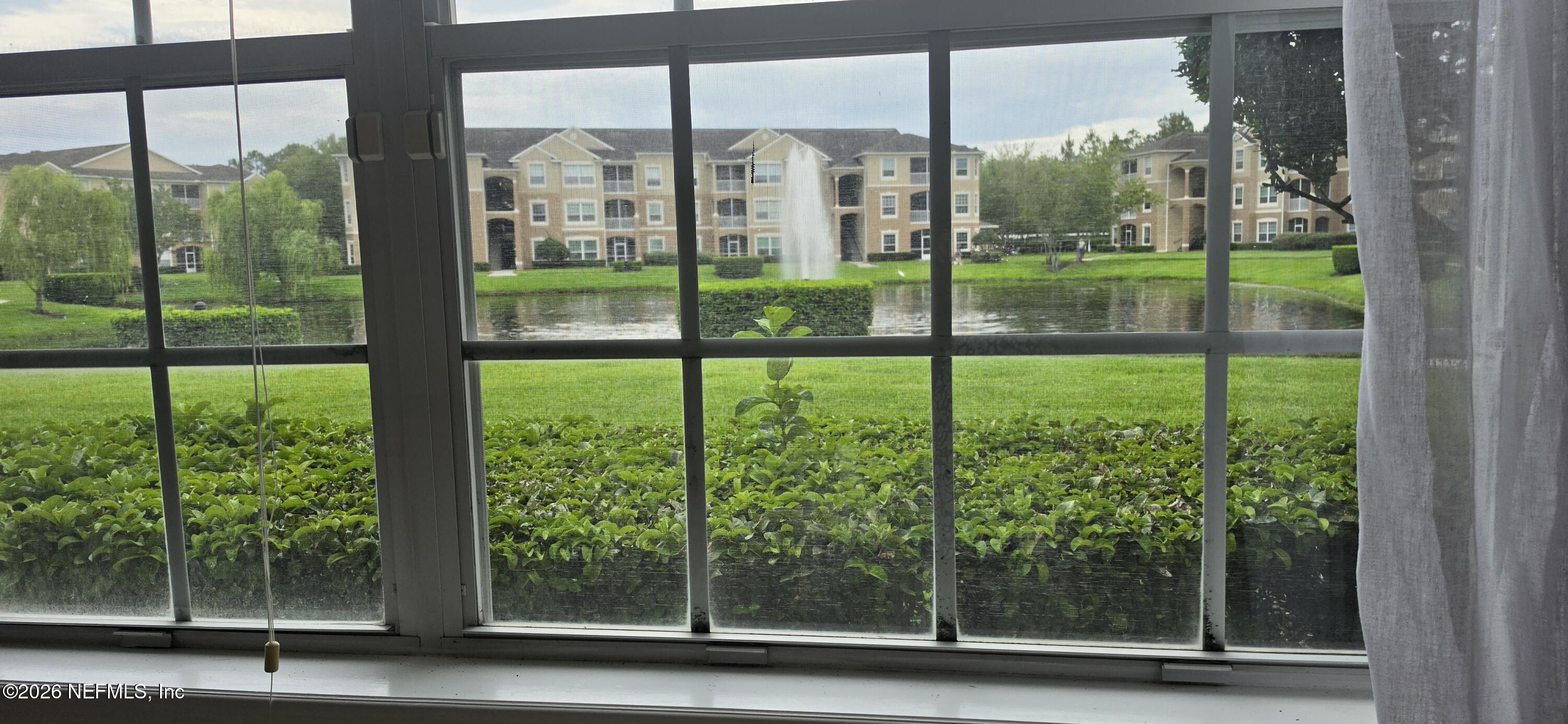 7990 Baymeadows Road East, Unit 404 Jacksonville, FL 32256 - Photo 4 of 26 2b723e58-dc97-44c6-8029-d1ce7662339f-1_a