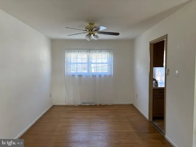 $2,450 | 7 Larchwood Road, Reading, PA 19610