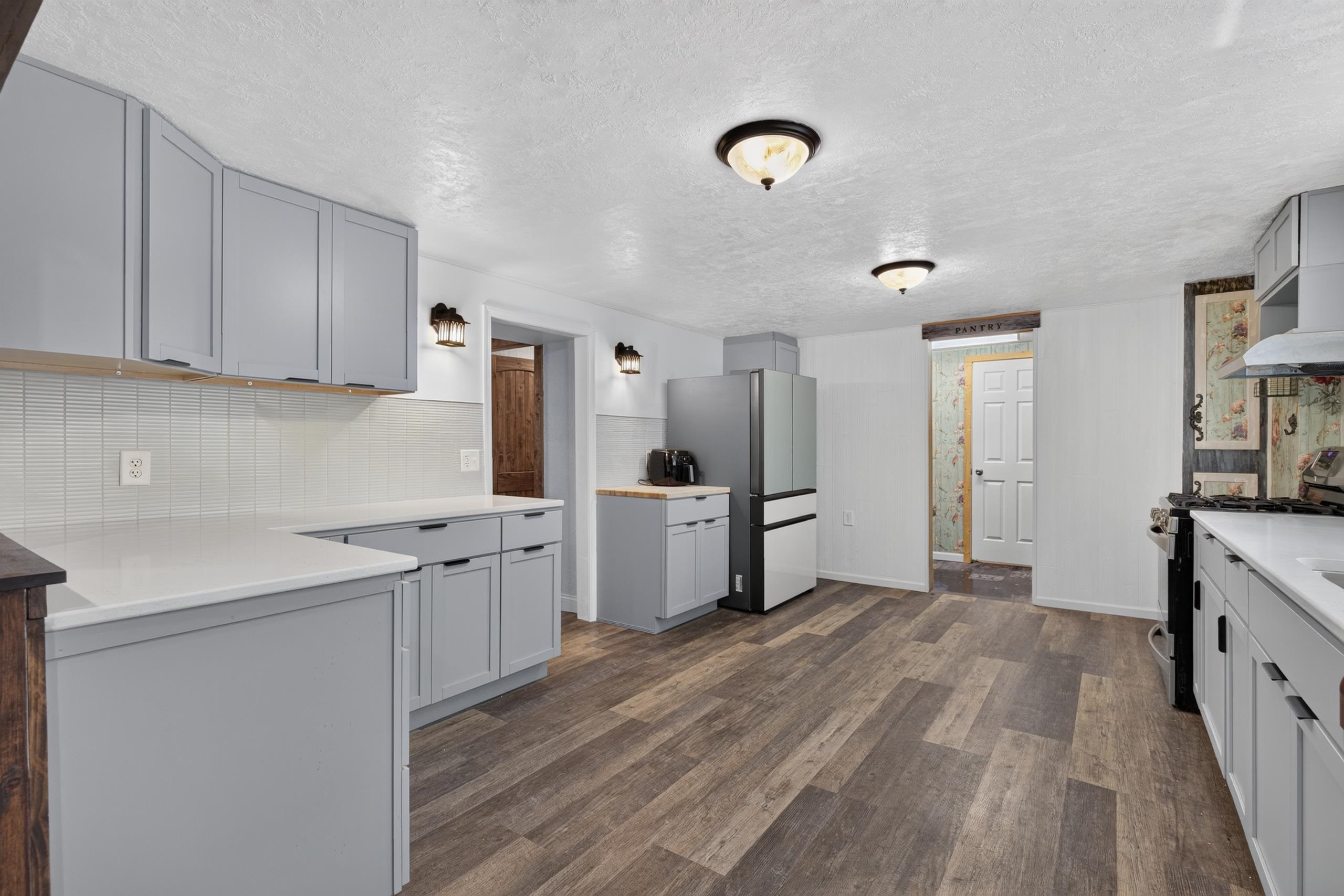 300 Adams Street Ottawa, IL 61350 - Photo 14 of 33