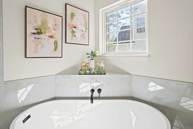 $372,500 | 303 Ashford Circle, Summerville, SC 29485