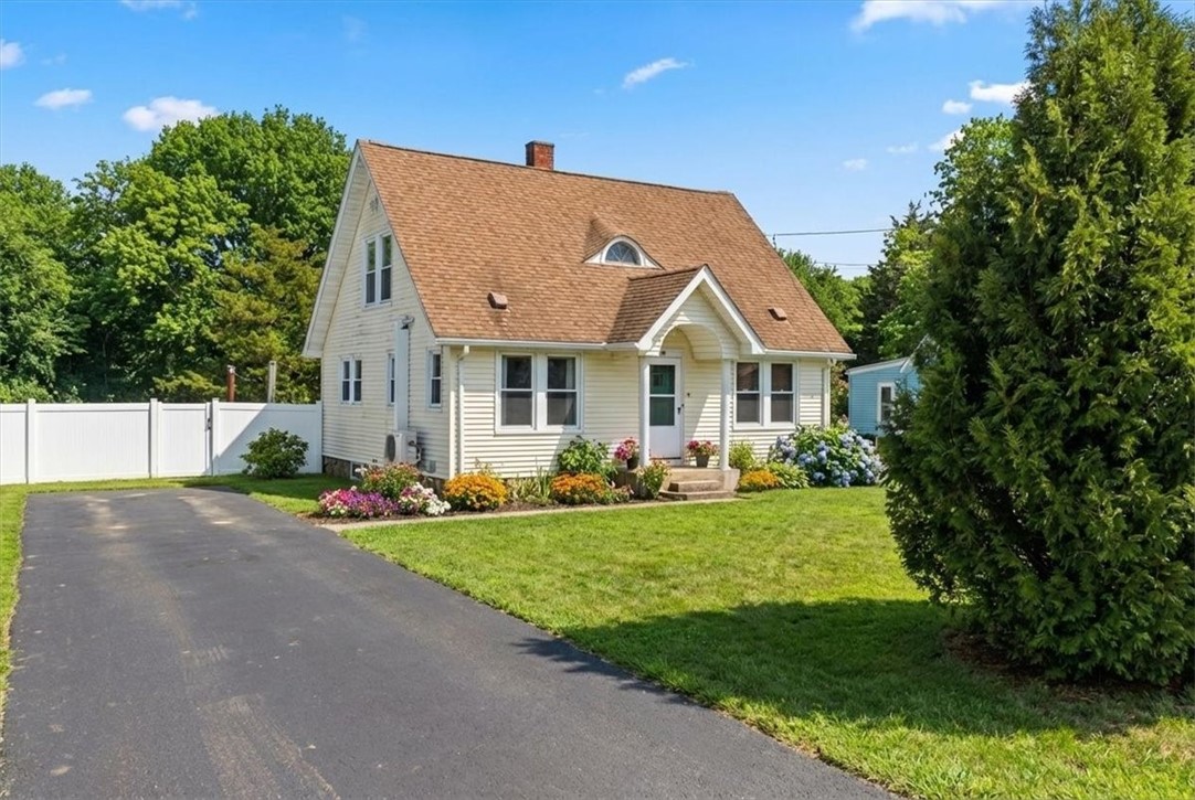 34 Diamond Hill Road Hopkinton, RI 02808 - Photo 1 of 38 Gallery Image 1