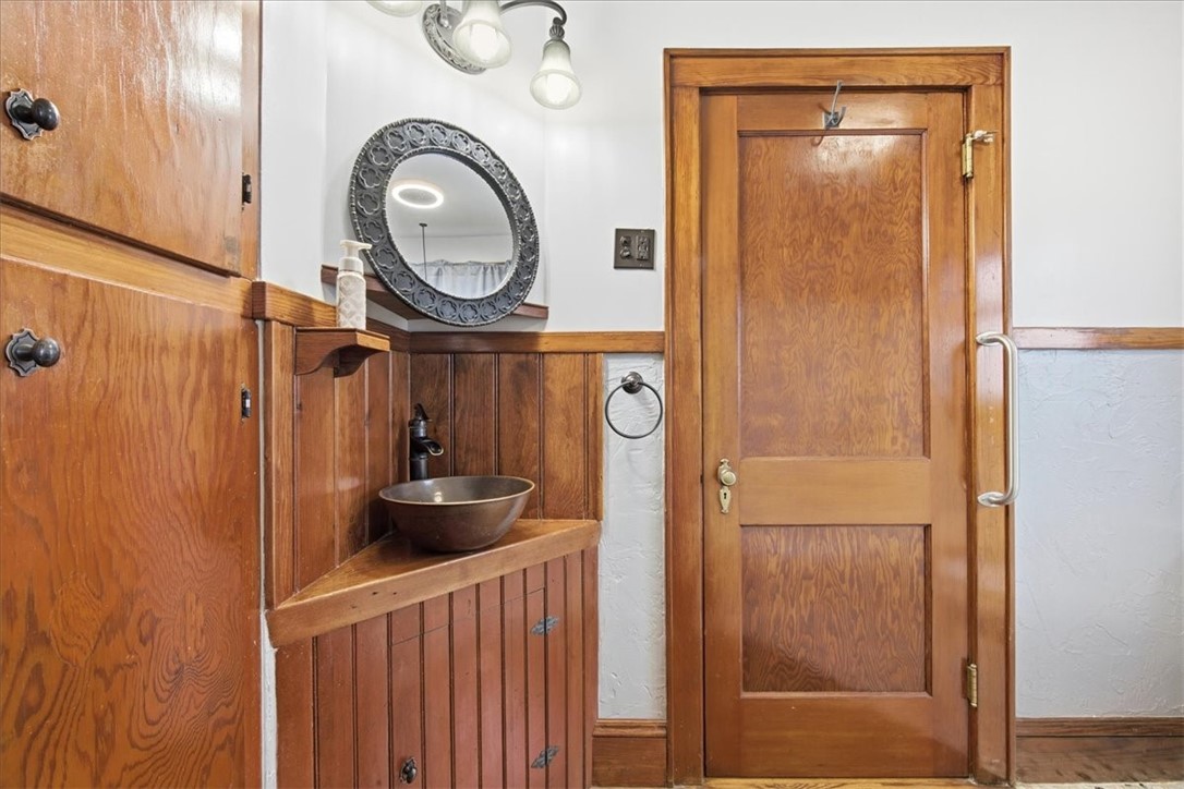 34 Diamond Hill Road Hopkinton, RI 02808 - Photo 12 of 38 Gallery Image 12