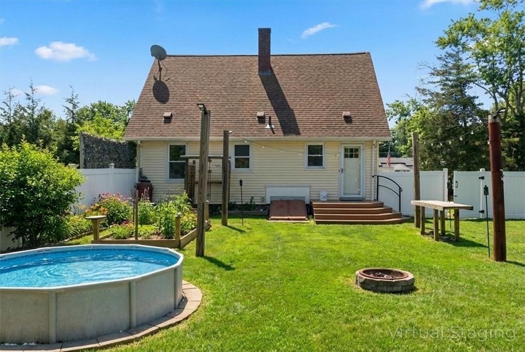 34 Diamond Hill Road Hopkinton, RI 02808 - Photo 3 of 38 Gallery Image 3
