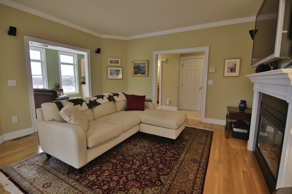 36 R Riverview Road, Unit 36R Gloucester, MA 01930 - Photo 9 of 30 Gallery Image 9