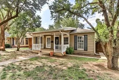 $2,100 | 2711 22nd Street, Lubbock, TX 79410
