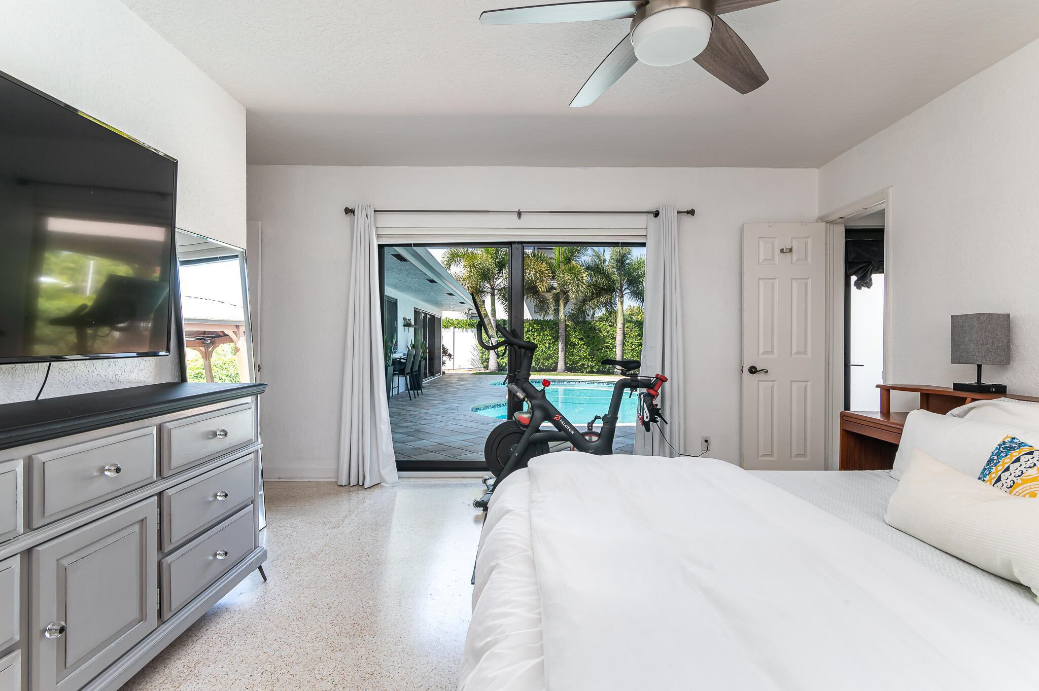 793 Appleby Street Boca Raton, FL 33487 - Photo 15 of 49 OWNERS SUITE