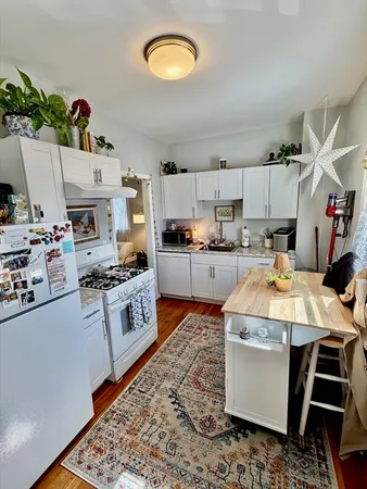 $1,950 | 36 Sagamore Street, Unit 4, Lynn, MA 01902