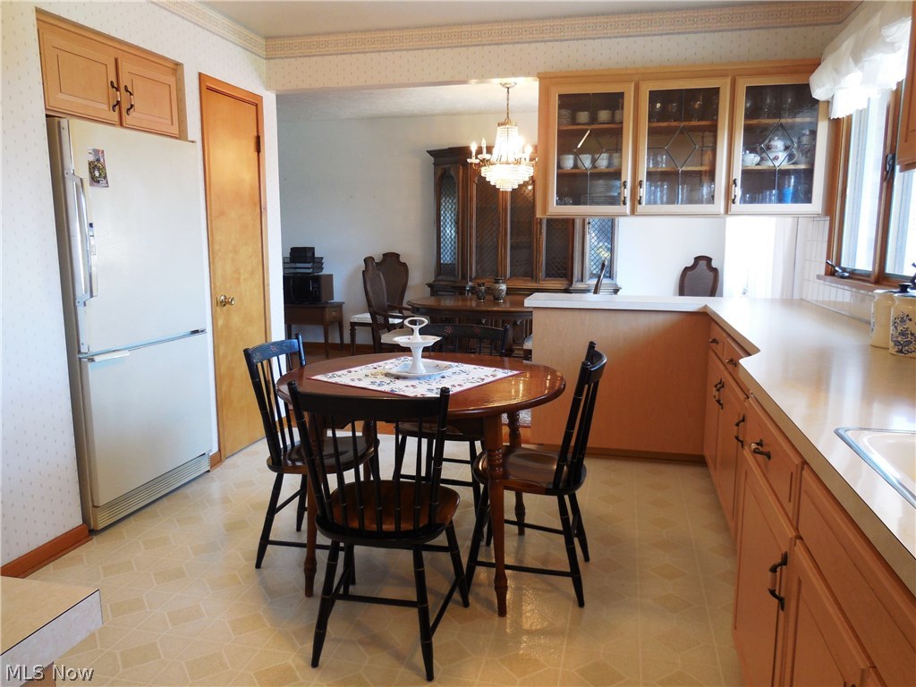 8705 Biddulph Road Brooklyn, OH 44144 - Photo 3 of 21
