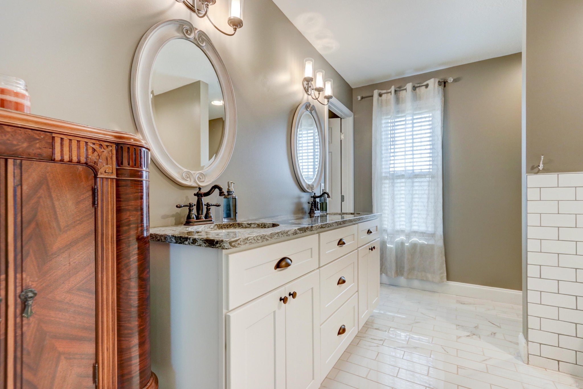 7429 Lakeshore Drive Rutledge, TN 37861 - Photo 14 of 38 a bathroom with a double vanity sink and a mirror