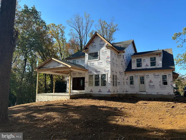 $2,900,000 | 353 Oak Terrace, Wayne, PA 19087