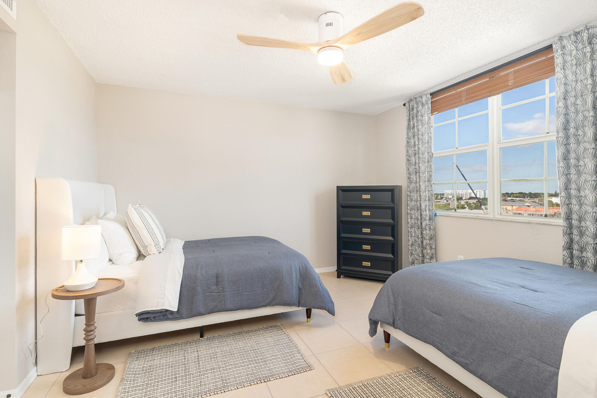 1801 North Flagler Drive, Unit 840 West Palm Beach, FL 33407 - Photo 17 of 38 low-14