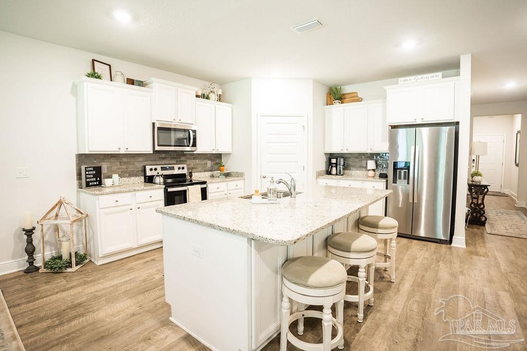 7994 Burnside Loop Pensacola, FL 32526 - Photo 11 of 32