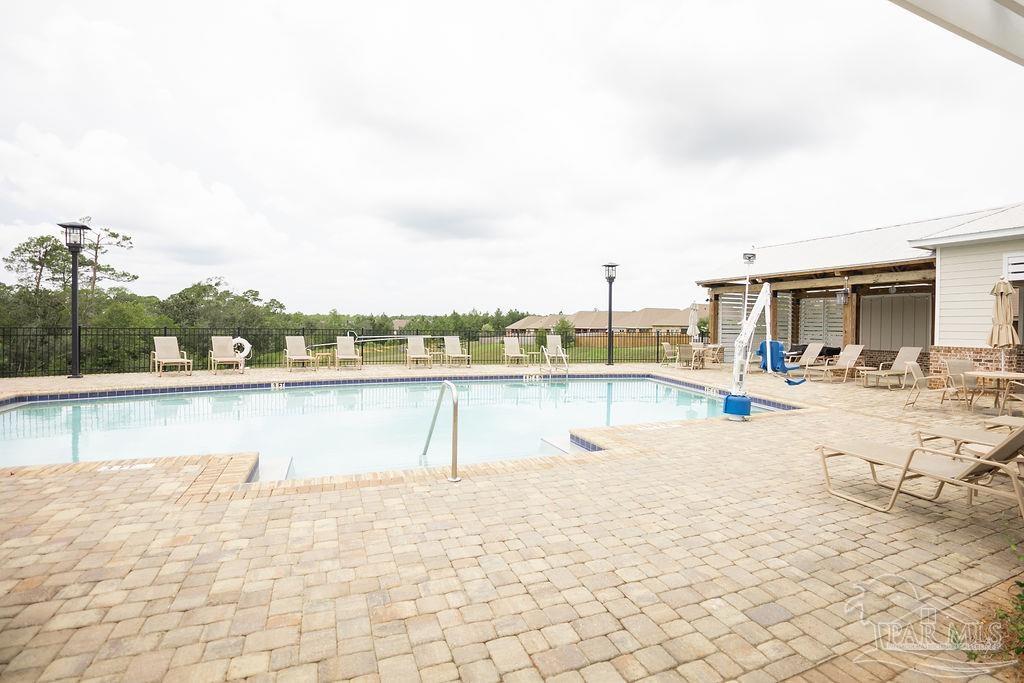 7994 Burnside Loop Pensacola, FL 32526 - Photo 30 of 32