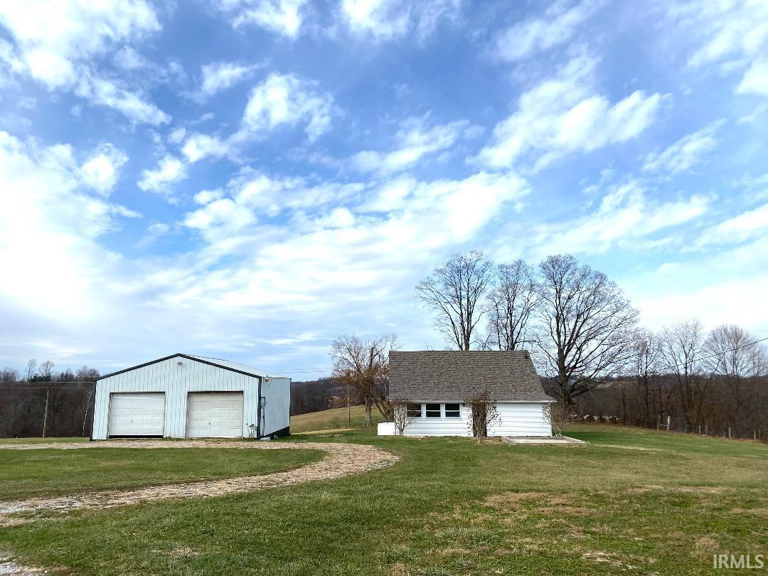 1650 North Warren Road Bloomfield, IN 47424 - Photo 4 of 35