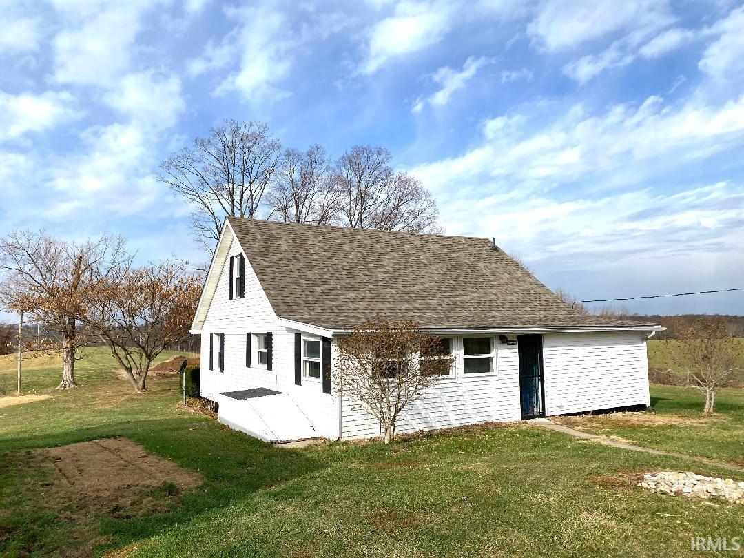 1650 North Warren Road Bloomfield, IN 47424 - Photo 5 of 35