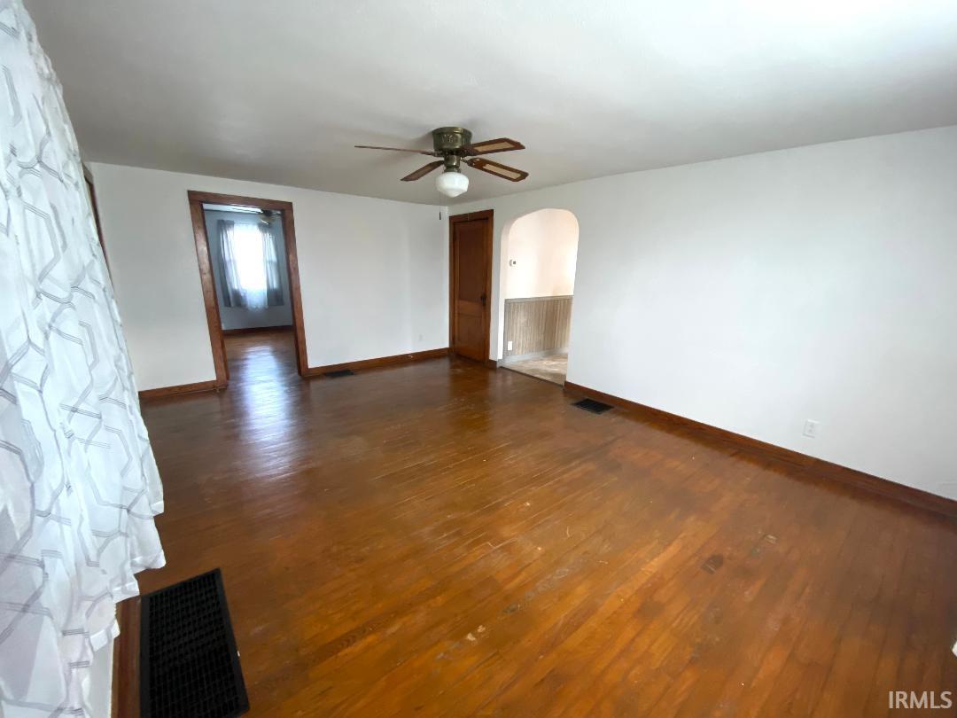 1650 North Warren Road Bloomfield, IN 47424 - Photo 7 of 35