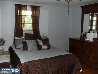 766 Bennington Road Folcroft, PA 19032 - Photo 8 of 16 Bedroom - Main