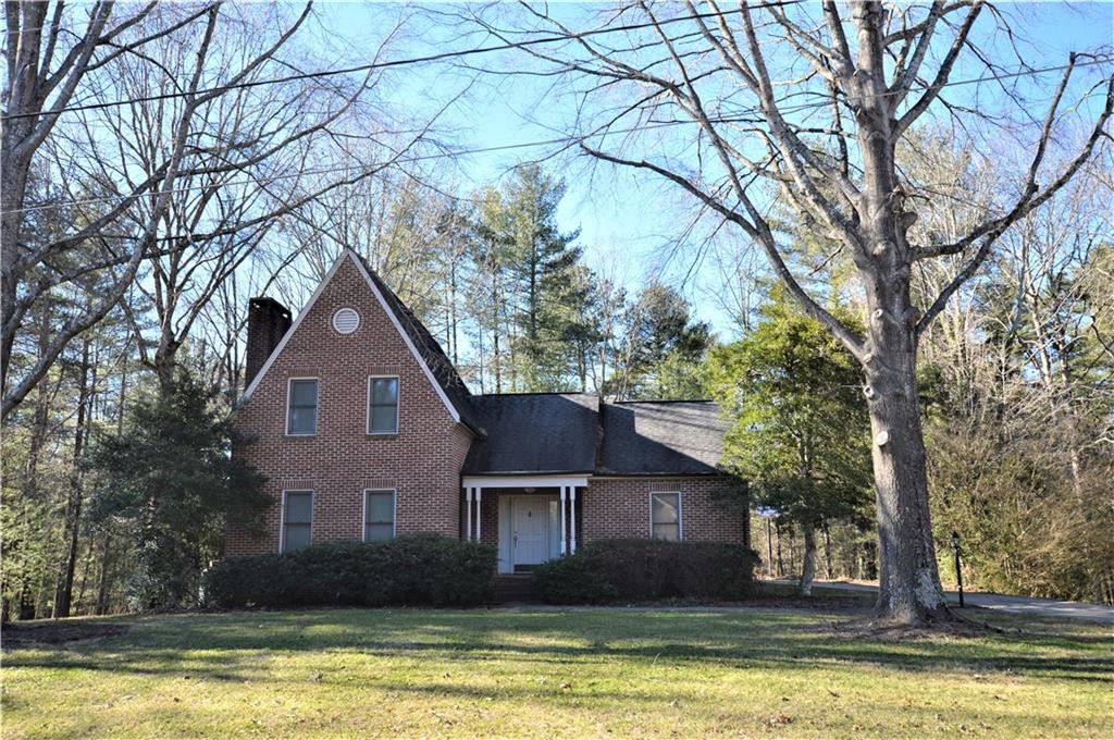 129 Spring Street Hudson, NC 28638 - Photo 1 of 40 Gallery Image 1