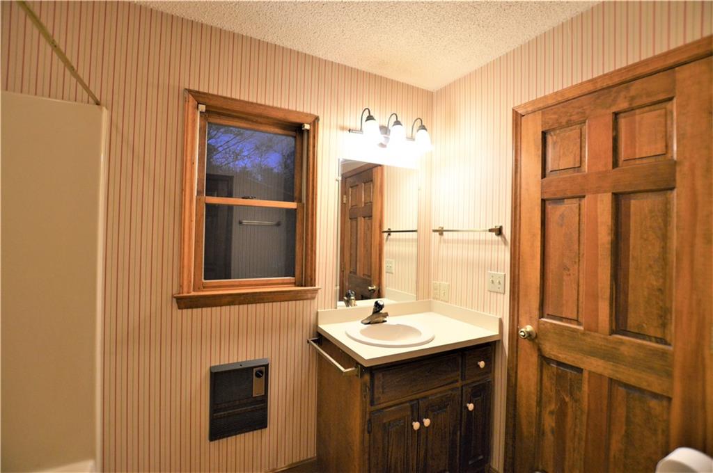 129 Spring Street Hudson, NC 28638 - Photo 33 of 40 Gallery Image 33