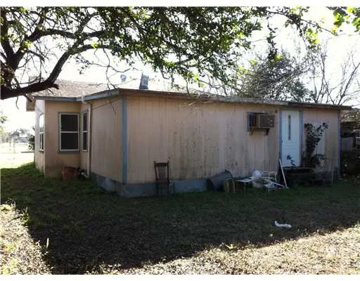 $45,000 | 206 West Gravis Street, San Diego, TX 78384